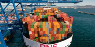 Almunia: “El acuerdo comercial con Estados Unidos ha sido una derrota sin paliativos de la UE” | Economía