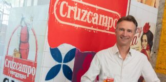 Dolf van den Brink, presidente mundial de Heineken: “España es el tipo de mercado que queremos emular a nivel global” | Economía