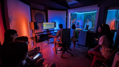 Una sesión de grabación en la Asociación Garaje.