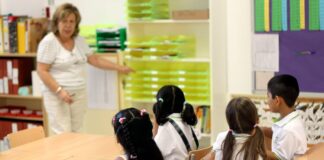 Protocolo del Ministerio de Educación sobre identidad de género en los centros educativos divide opiniones en activistas | Política | Noticias