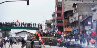 Fundamedios reporta cinco agresiones a periodistas en manifestaciones de Quito | Política | Noticias