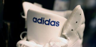Adidas sufre sus primeras pérdidas en España tras anotarse un gasto de 29 millones por actas fiscales | Empresas