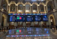 Los fondos bajistas se baten en retirada de la Bolsa española ante los máximos del Ibex | Mercados Financieros