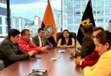 En medio de una pugna judicial, Yuri Colorado asumió la presidencia de la Asociación de Municipalidades Ecuatorianas | Política | Noticias