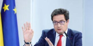 El Gobierno ficha a Garrigues y otros despachos para ejecutar operaciones millonarias de la ‘SEPI Digital’ | Economía