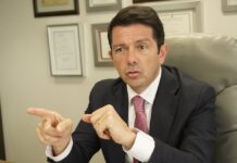 Francisco Jiménez, exministro de Gobierno: El Gobierno va improvisando a medida que va avanzando el paro, implementando la estrategia de ‘ensayo y error’