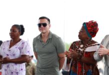 Gobierno entregó $ 2 millones para proyectos comunitarios en Esmeraldas y 111 motores fuera de borda | Política | Noticias