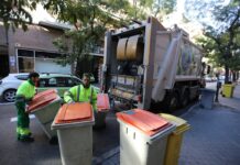 La nueva tasa de basuras dispara el precio de la recogida de residuos un 30% en el IPC | Economía