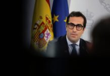 Economía amplía en 200 millones más el fondo de préstamos europeos para pymes | Economía