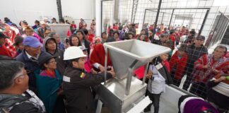 Gobierno destina más de $ 3 millones para proyectos productivos en Chimborazo y Esmeraldas | Política | Noticias