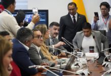 ‘Queremos respuestas, queremos saber la verdad’: Aquiles Alvarez cuestiona al Gobierno sobre investigaciones de atentados durante comparecencia en la Asamblea | Ecuador | Noticias