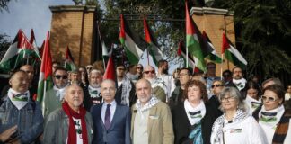 Los paros en apoyo a Palestina cortan algunas vías en Barcelona | Economía