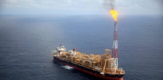 La OPEP acuerda otro modesto aumento de la producción de crudo de 137.000 barriles diarios en noviembre | Economía