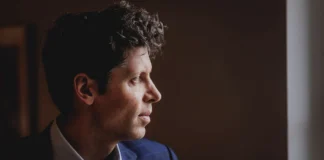 OpenAI se reestructura por fin para ganar dinero a espuertas