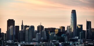 Salesforce invierte 15.000 millones de dólares en San Francisco