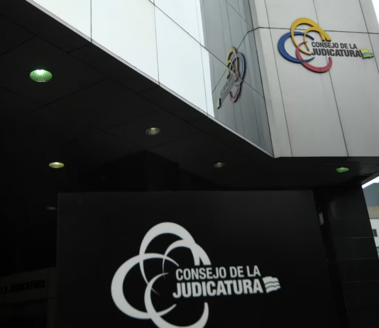 Judicatura pide la renuncia al director provincial de Pichincha tras denuncias del juez Carlos Serrano | Política | Noticias
