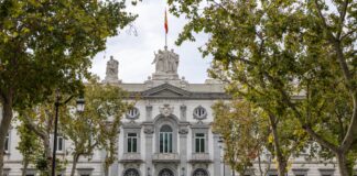 El Supremo rechaza declarar nulas de forma general las cláusulas hipotecarias ligadas al IRPH | Economía