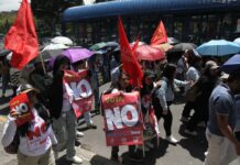 Campaña por el no al referéndum del 16 de noviembre se concentró en rechazar la propuesta de escribir una nueva Constitución | Política | Noticias