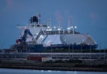 Europa llega al frío con menos gas almacenado y más dependiente de EE UU y Qatar | Economía