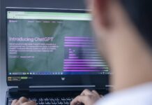 Presidencia anuncia 30.000 becas para diplomado en habilidades gerenciales con inteligencia artificial | Política | Noticias