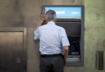 Ahorro a largo plazo, conductismo fiscal y vasos comunicantes | Opinión