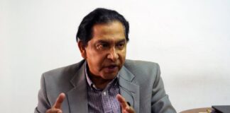 Lucio Gutiérrez por el no en la pregunta C:“Una reducción de asambleístas sin requisitos no va a cambiar nada”