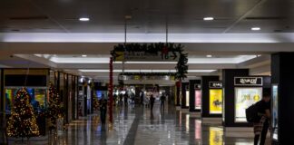 Trump anuncia el cierre total del espacio aéreo de Venezuela | Internacional