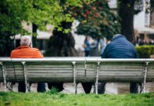 Las pensiones subirán un 2,7% en 2026 | Economía