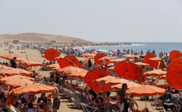 El trasvase de viajeros a España por la guerra en Irán inyectará unos 4.200 millones al turismo en 2026 | Economía