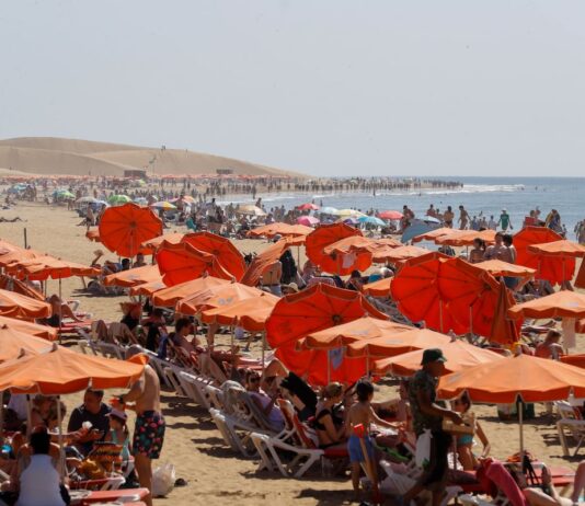 El trasvase de viajeros a España por la guerra en Irán inyectará unos 4.200 millones al turismo en 2026 | Economía