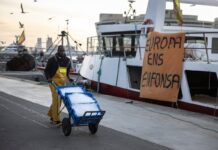 Los pescadores españoles bloqueados por la normativa europea: “Queremos que nos dejen trabajar, no subsidios” | Noticias de Cataluña