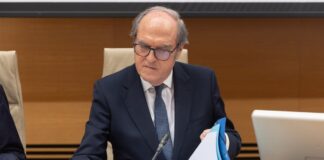 El Defensor del Pueblo apremia a las Administraciones a que construyan más vivienda pública para alquiler | Economía