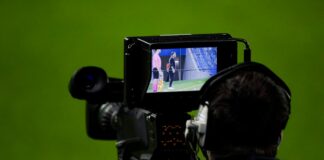 Competencia pide a LaLiga que venda sus derechos por tres años y elimine los lotes que impidan más de un operador | Economía