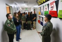 Evaluación de instalaciones y equipos tecnológicos marcó la visita de Kristi Noem, secretaria de Seguridad de EE. UU., a la base de Manta | Política | Noticias