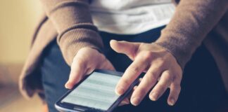 ‘Influencers’ vienen haciendo campaña por la consulta popular y referéndum antes de que se inicie oficialmente en Ecuador: ¿es efectiva esta estrategia política?