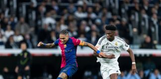 Telefónica y DAZN pagan 5.250 millones por seguir emitiendo la Primera División hasta 2032, aunque con distinto reparto | Economía