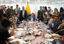 Denuncia, fotografías, chats y videos son las pruebas contra el ministro Harold Burbano, por supuestas presiones a funcionario del Ministerio del Trabajo | Política | Noticias