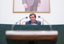 Buscador | ¿Cuánto cobra el alcalde de tu ciudad? | Economía