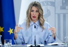 Trabajo cataloga de “indecente” el ERE de Telefónica para más de 6.000 empleados | Economía