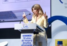 Trabajo se abre a que una parte del nuevo permiso por cuidados paliativos lo cubran las arcas públicas, como pide la patronal | Economía