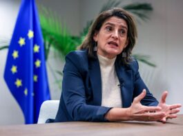 Murtra se reúne con Teresa Ribera en Bruselas para pedir facilidades a las fusiones de ‘telecos’ en Europa | Economía