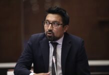 Asambleísta Hernández completa información sobre denuncia contra siete ministros de Estado por violar silencio electoral | Política | Noticias