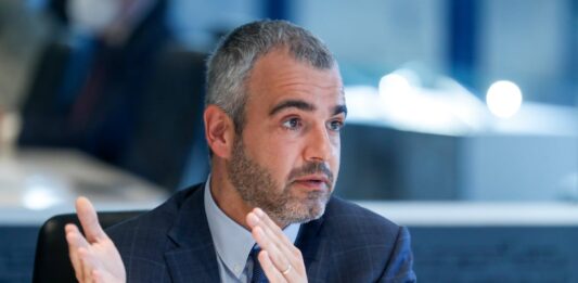 Aena y el fondo InfraBridge amplían su relación con vista a crear una red de aeropuertos en Reino Unido | Empresas