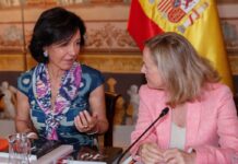 Santander irrumpe en el plan europeo de financiación del sector de la defensa dotado con 4.500 millones | Empresas