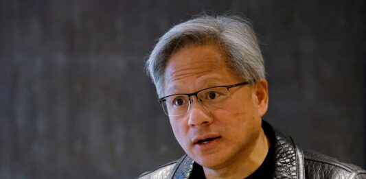 Un año de alto voltaje: quiénes son los sectores ganadores y perdedores de la Bolsa en 2025 | Mercados Financieros