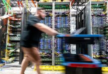 La economía estadounidense creció un 1,1% en el tercer trimestre, por encima de lo esperado | Economía