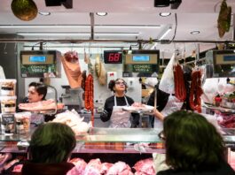 Una mesa de Navidad más cara: los precios de la carne alcanzan máximos históricos este 2026 | Economía