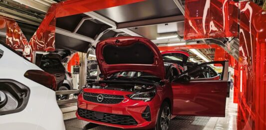 El INE confirma que la economía española creció un 0,6% en el tercer trimestre | Economía