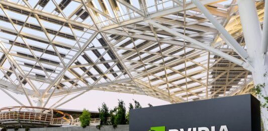 Los milmillonarios consejeros de Nvidia exprimen el ‘rally’ en Bolsa y disparan la venta de acciones | Economía