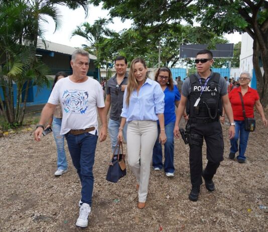 Designación de Andrea González en Bélgica tiene carga política, pero sin impacto directo sobre Rafael Correa